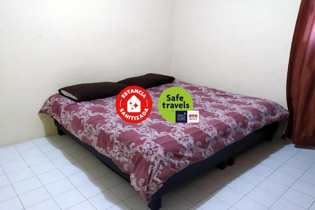 Oyo Hotel Cuatro Reales Galeana Екстер'єр фото