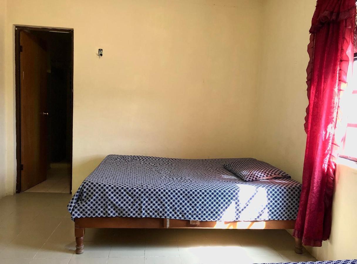 Oyo Hotel Cuatro Reales Galeana Екстер'єр фото